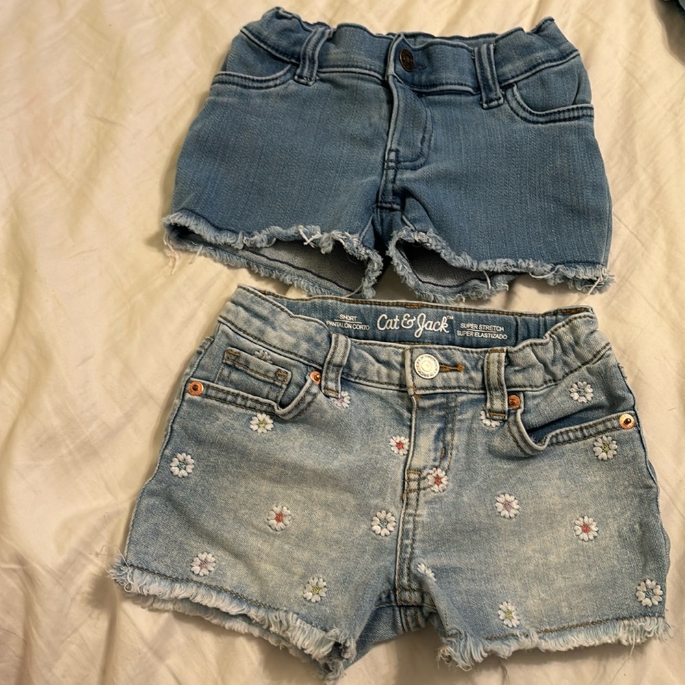 2 girls Jean shorts size 4 and 4/5